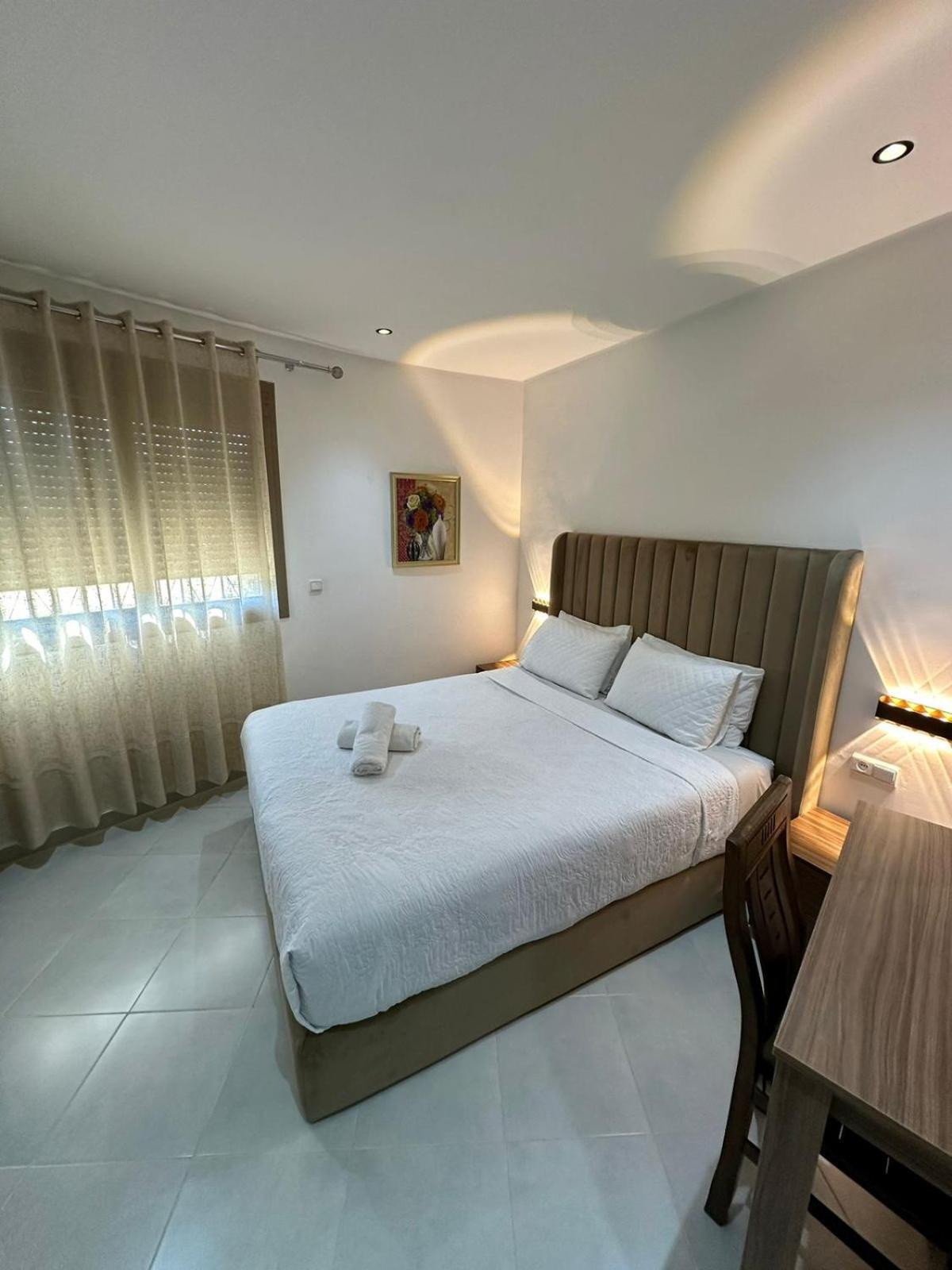Apartamento Neuf Lumineux Climatise 1ere Etage Tánger